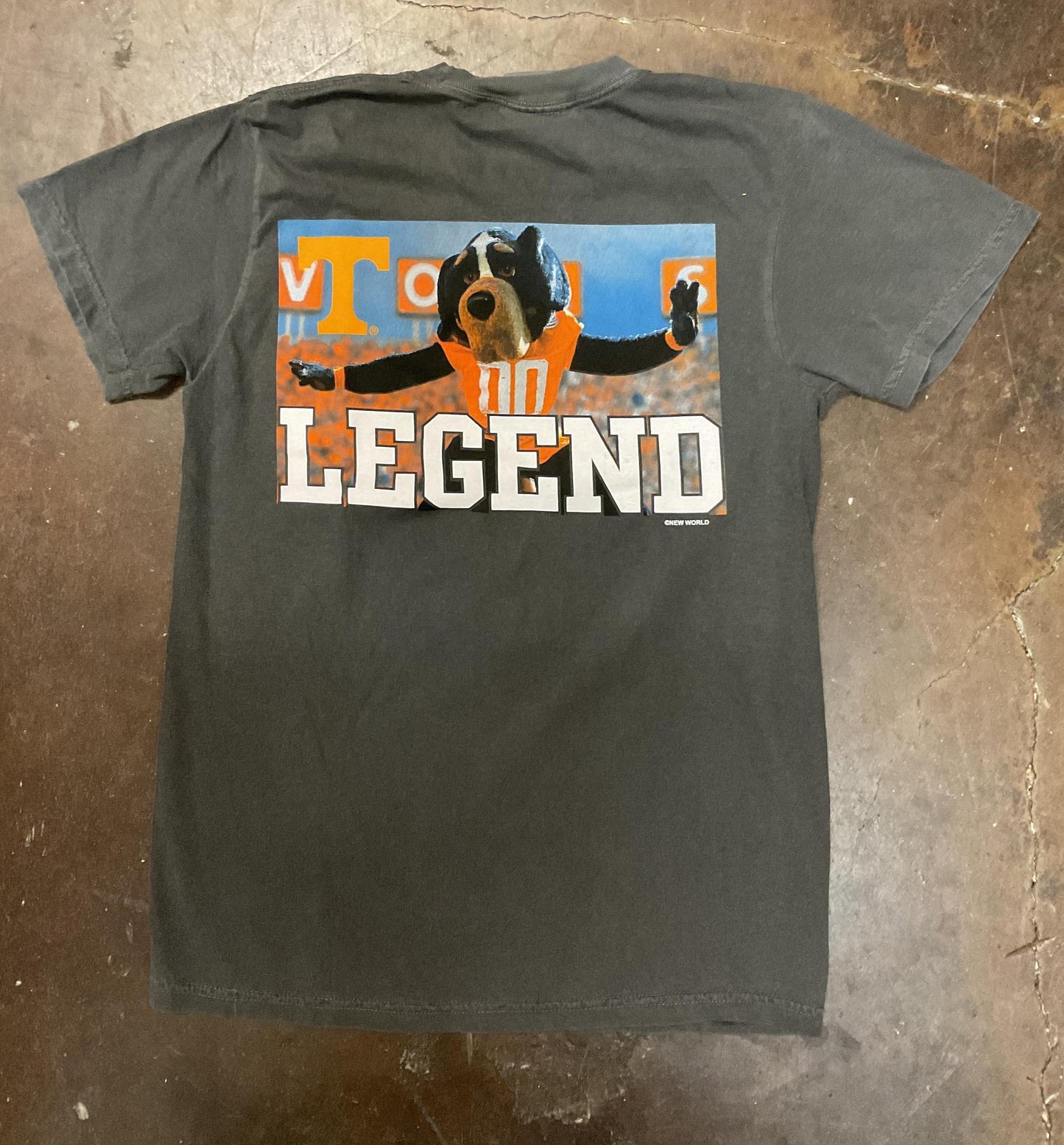 New World Graphics Tennessee Legend Comfort Color T-Shirt