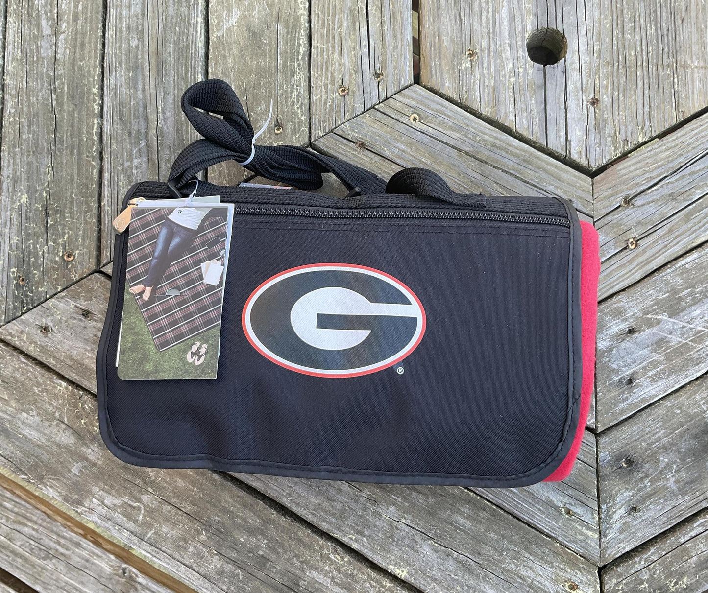 Picnic Time UGA Fold Out Blanket