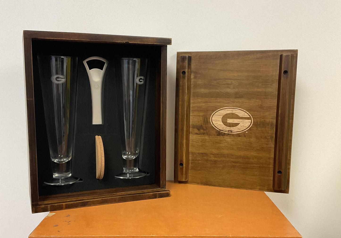 Picnic Time UGA Beer Serving Set