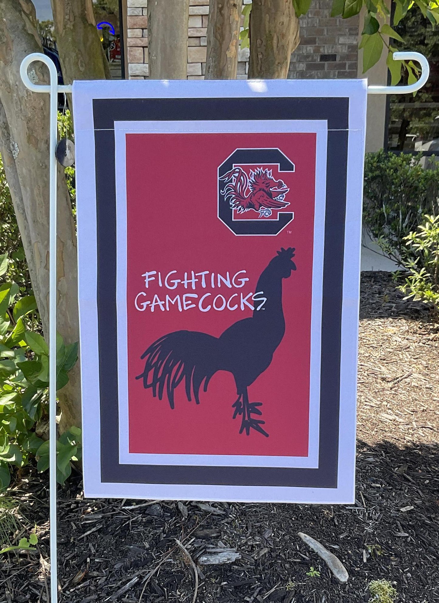 Magnolia Lane South Carolina Fighting Gamecock Garden Flag