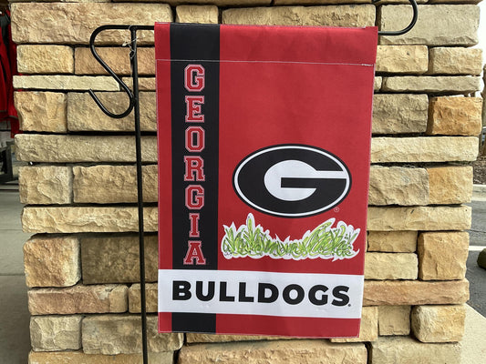 Magnolia Lane UGA Garden Flag Bulldogs/Grass