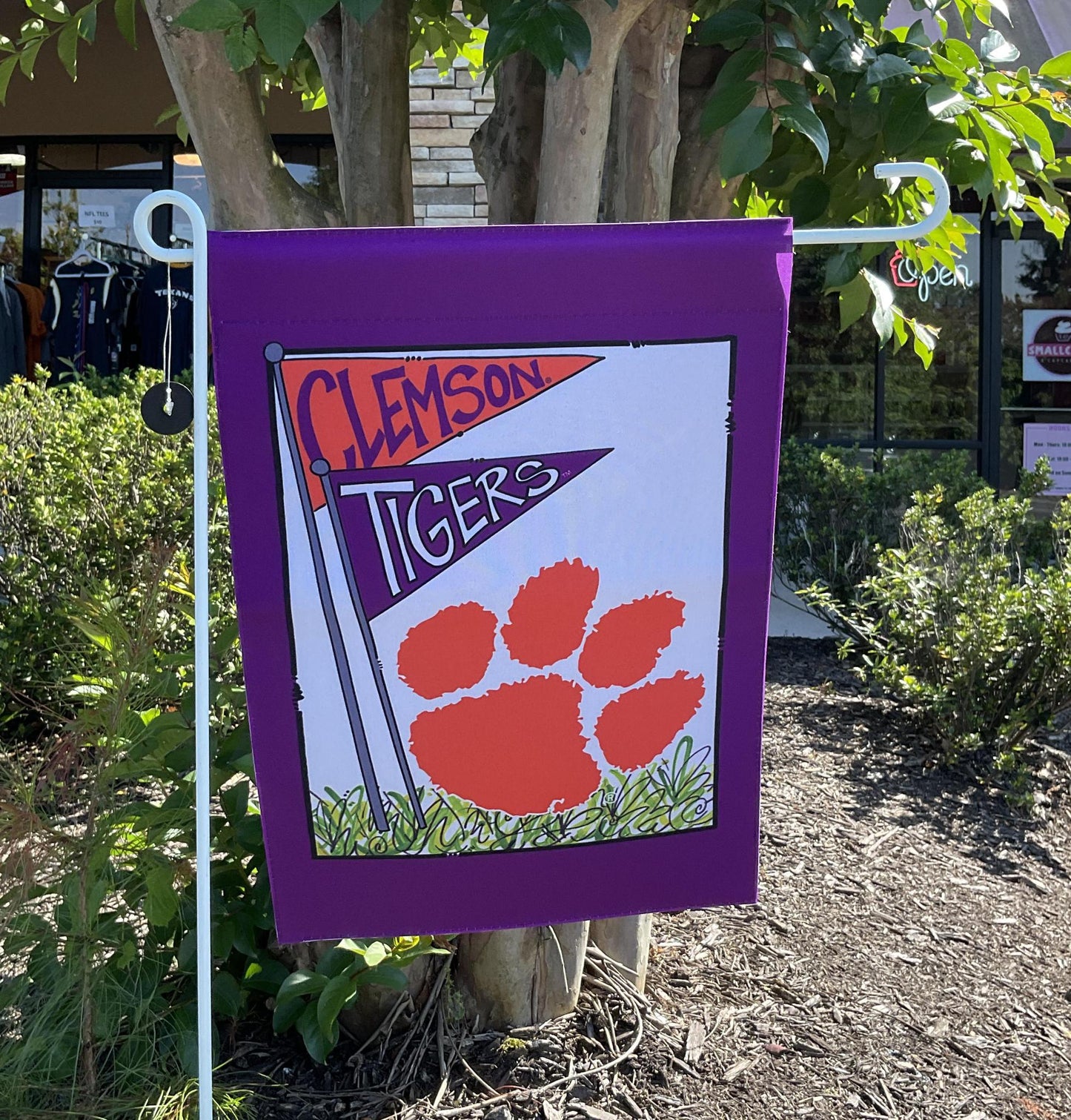 Magnolia Lane Clemson Paw Garden Flag